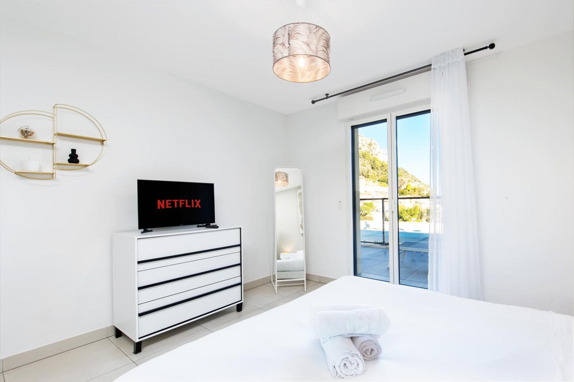Apartment Luxury - Sea View - Private Parking - Bp Beausoleil