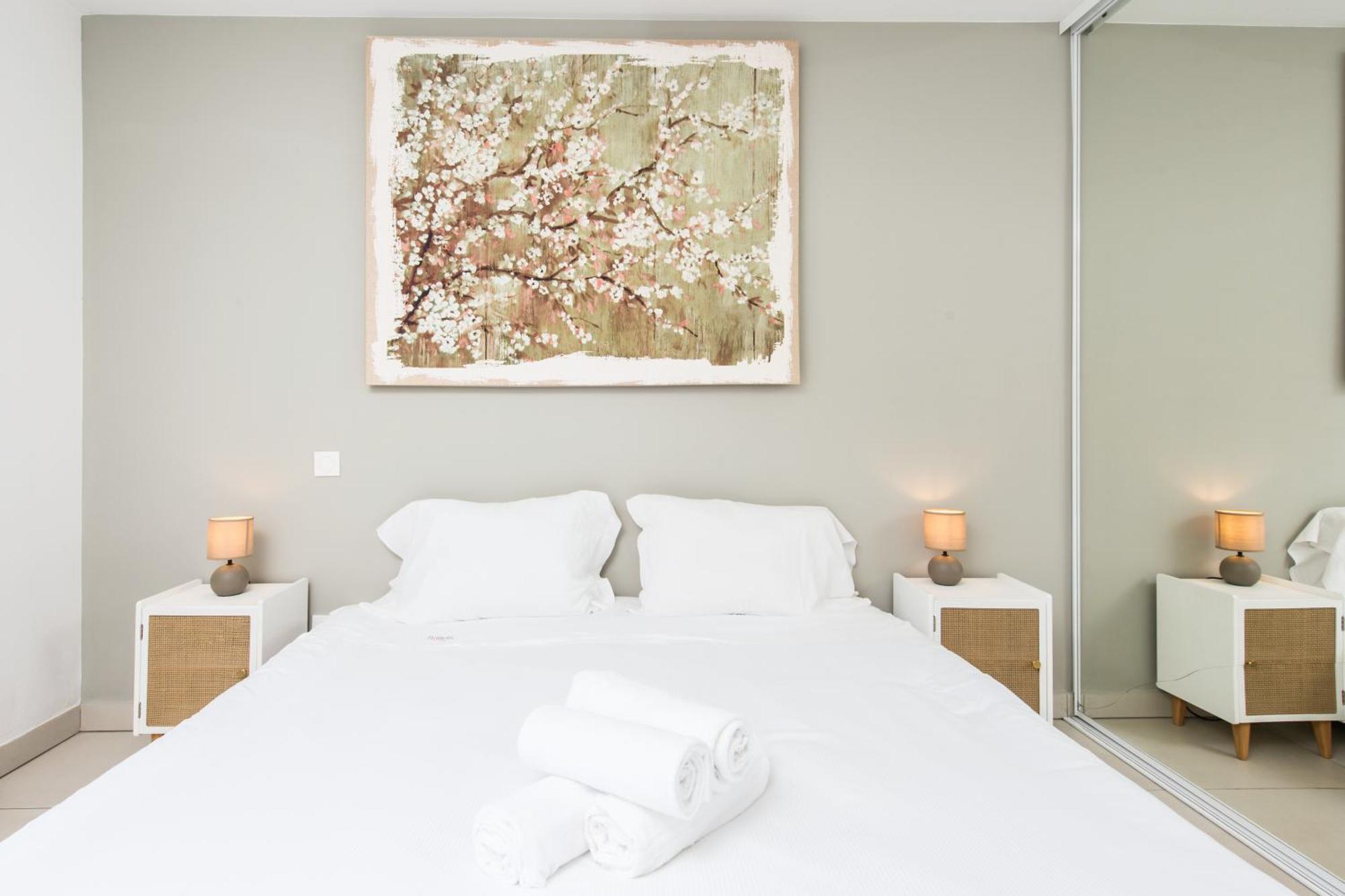 Appartement Luxury - Sea View - Private Parking - Bp Beausoleil