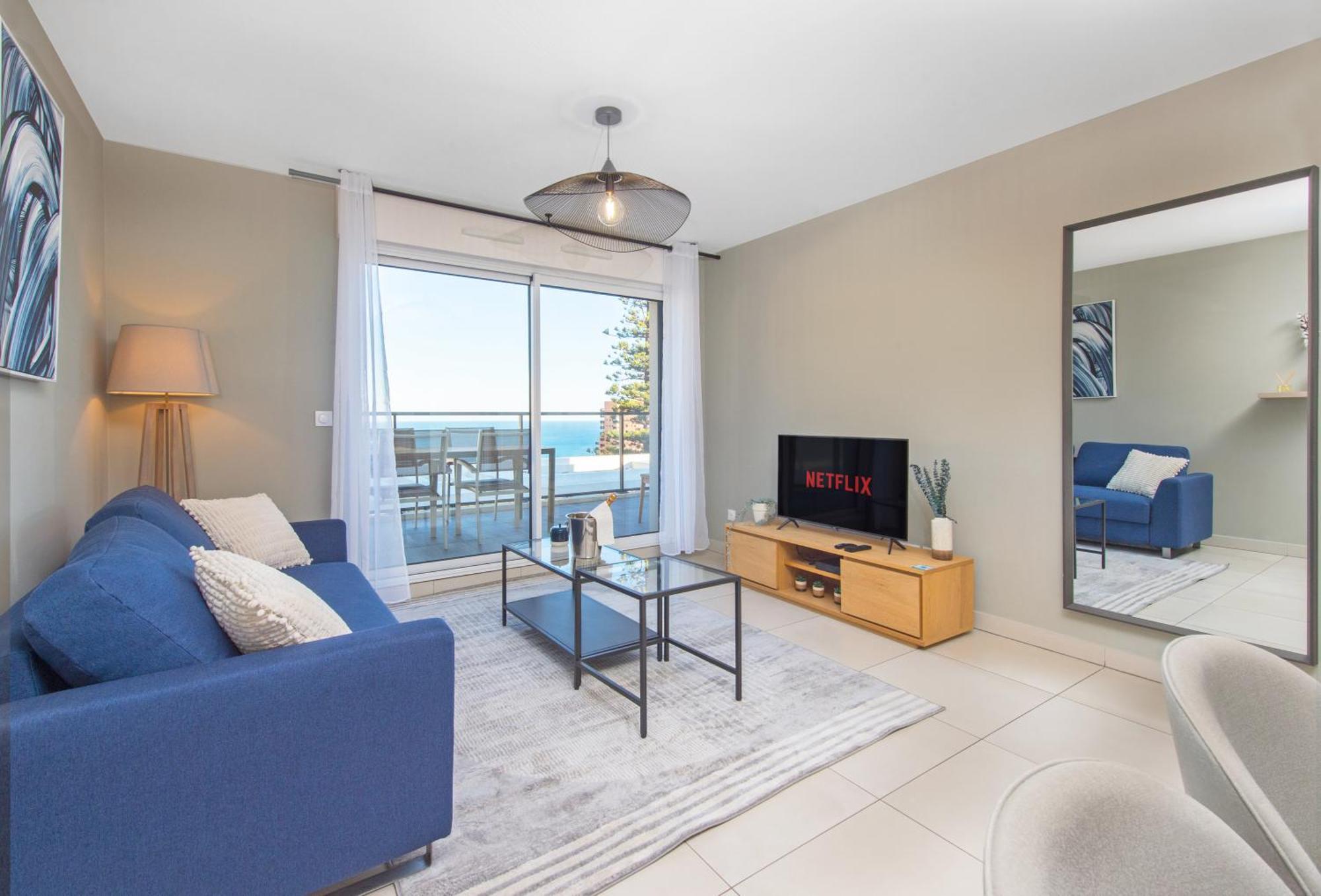 Luxury - Sea View - Private Parking - Bp Apartment